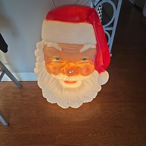 Santa Claus Light-Up Holiday Decoration